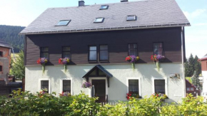 Ferienwohnungen Fam. Lippert Oberwiesenthal